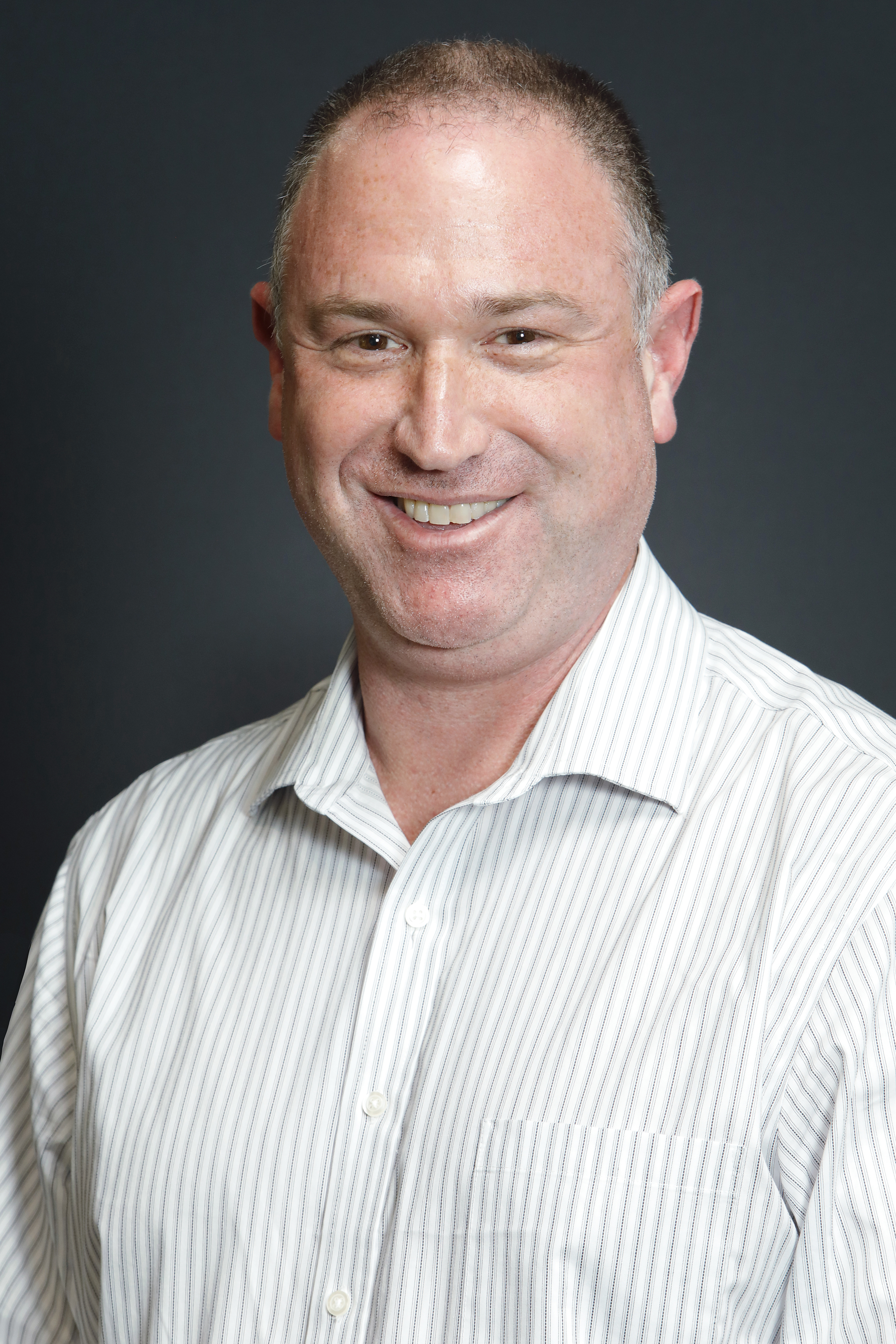 Aaron Radbill_Headshot_02